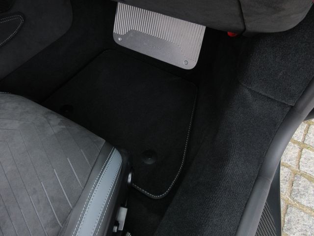 Maserati MC20 2022-09 13407-19