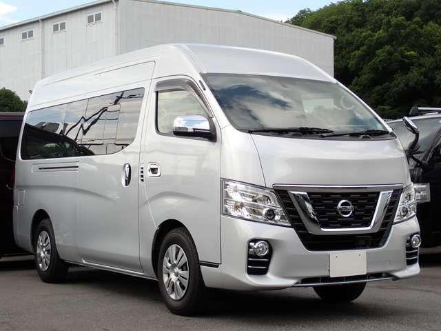 Nissan NV350 Caravan 2018-03 194047-2
