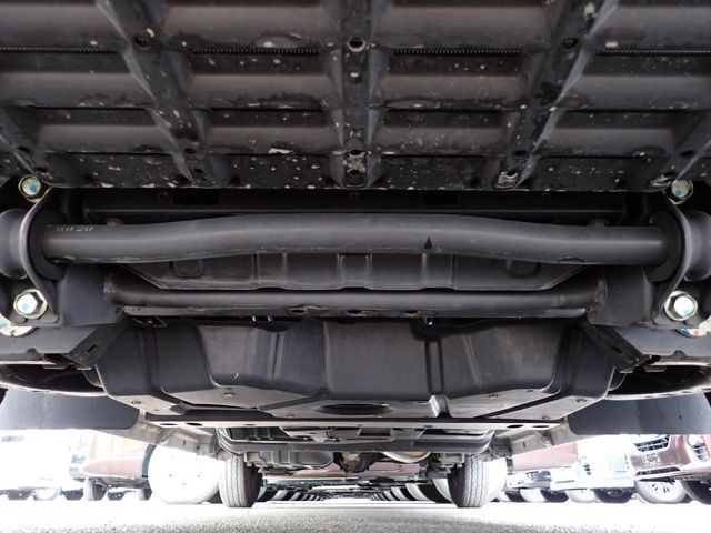 Nissan NV350 Caravan 2018-03 194047-27