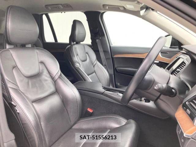 Volvo XC90 2017-02 320571-11