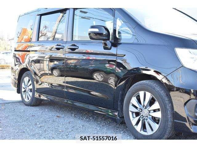 Honda e 2012-05 371952-10
