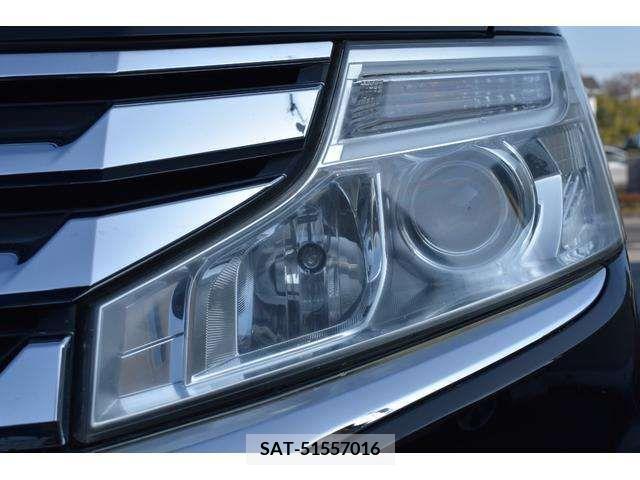 Honda e 2012-05 371952-18