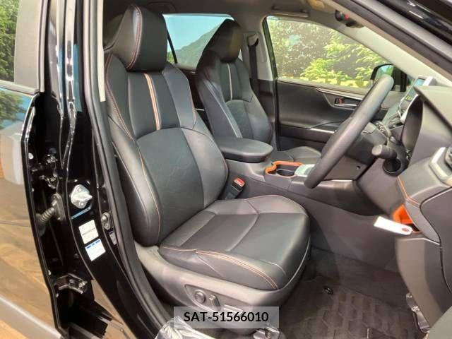 Toyota RAV4 2019-12 335642-9