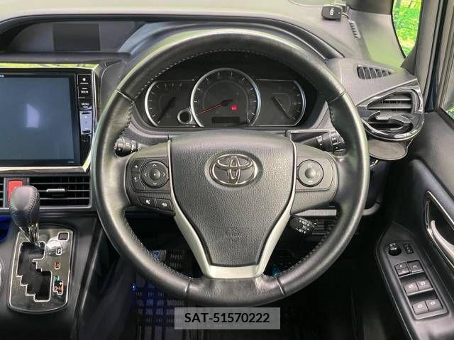 Toyota VOXY 2014-05 321418-18