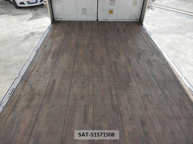 Isuzu GIGA 2016-01 225556-14