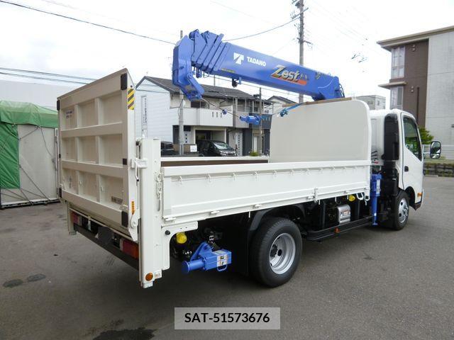 Hino DUTRO 2023-12 296713-4