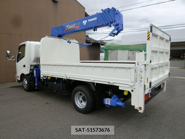 Hino DUTRO 2023-12 296713-5