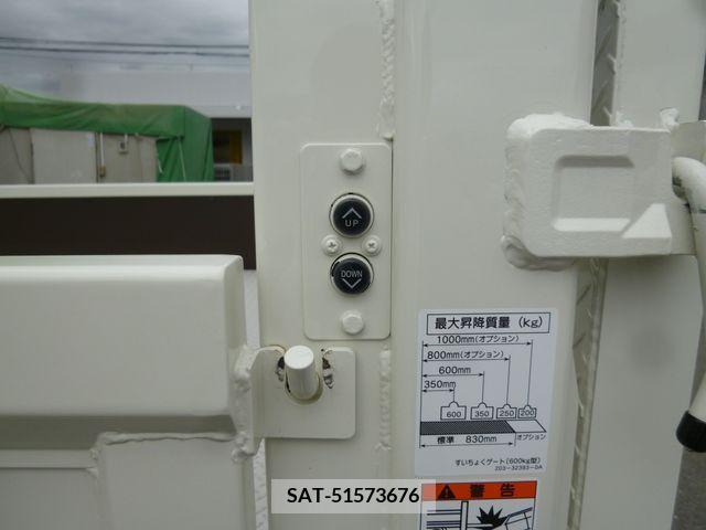 Hino DUTRO 2023-12 296713-17