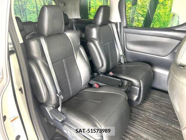 Toyota VELLFIRE 2015-06 325330-9