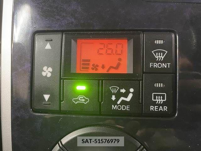 Daihatsu TANTO CUSTOM 2018-11 211781-11