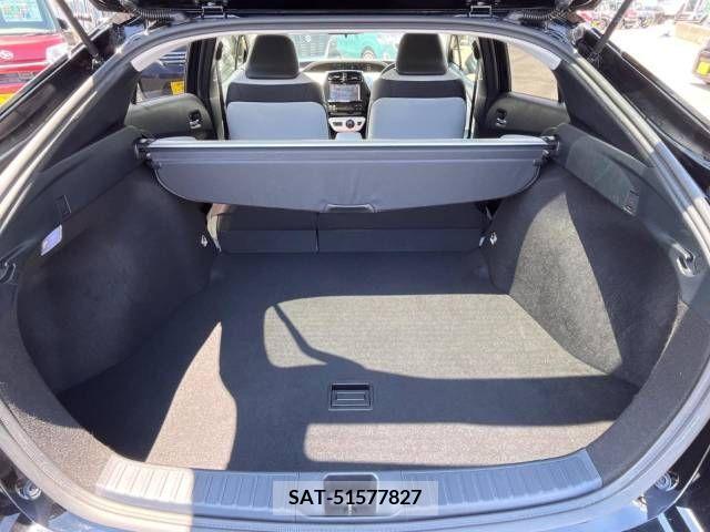 Toyota PRIUS 2016-11 342557-10