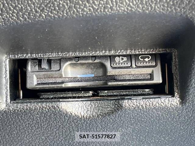Toyota PRIUS 2016-11 342557-6