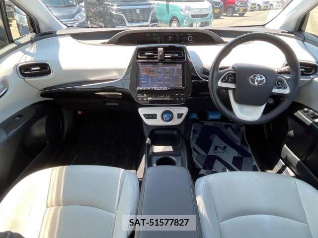 Toyota PRIUS 2016-11 342557-1