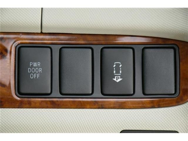 Toyota ESTIMA 2010-08 188010-14