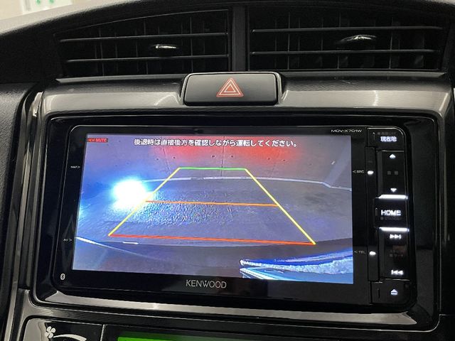 Toyota COROLLA AXIO 2016-03 186022-17