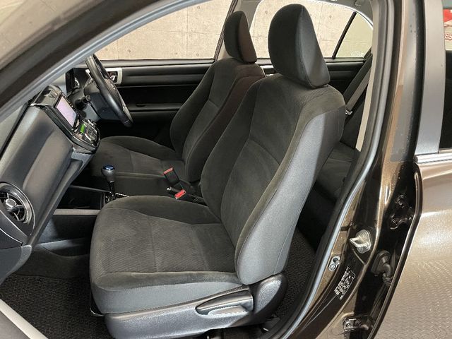 Toyota COROLLA AXIO 2016-03 186022-12