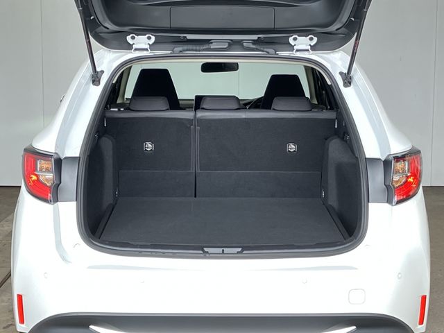 Toyota COROLLA TOURING 2022-06 9759-9