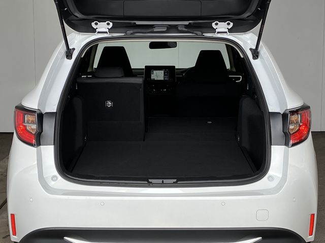 Toyota COROLLA TOURING 2022-06 9759-11