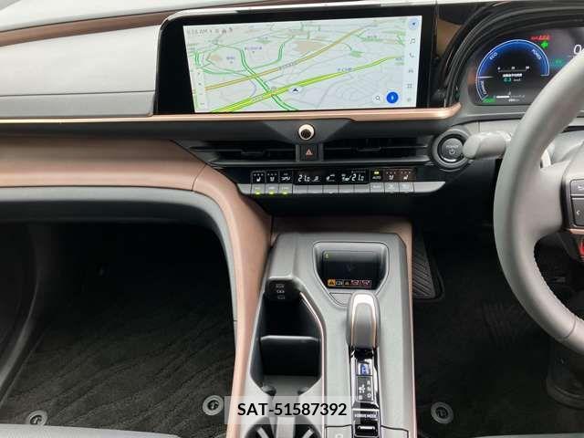 Toyota CROWN 2023-10 297735-15