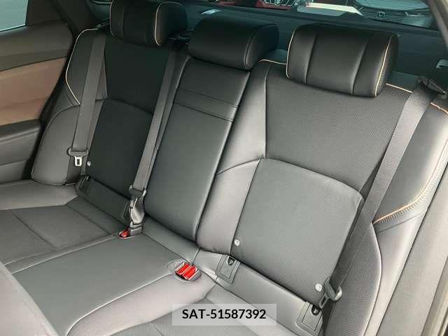 Toyota CROWN 2023-10 297735-11
