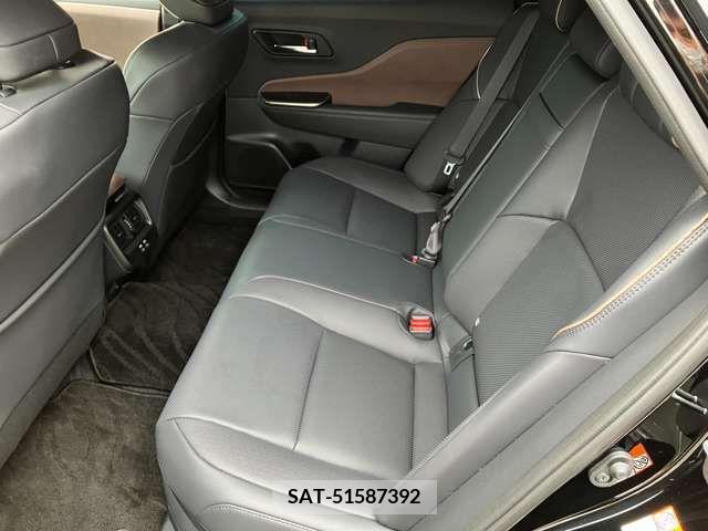 Toyota CROWN 2023-10 297735-10