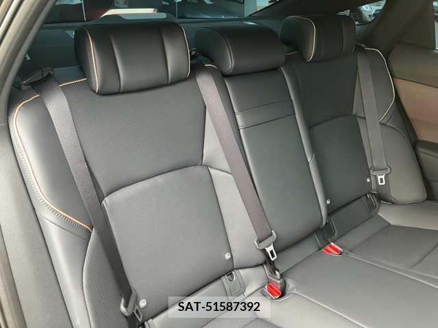 Toyota CROWN 2023-10 297735-9
