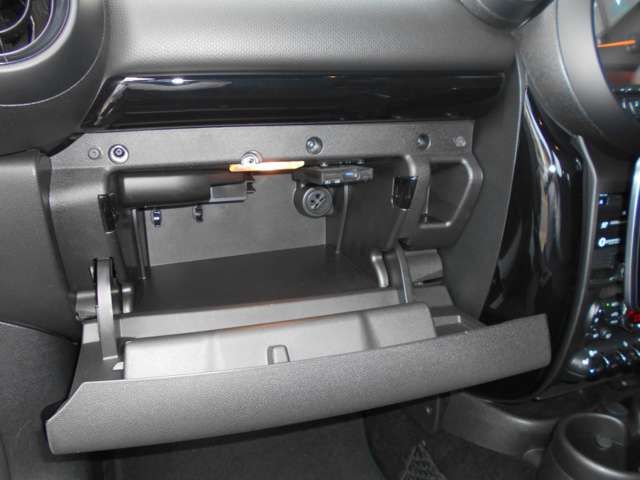 Bmw MINI 2014-05 11385-15