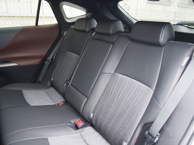 Toyota HARRIER 2021-09 6520-6