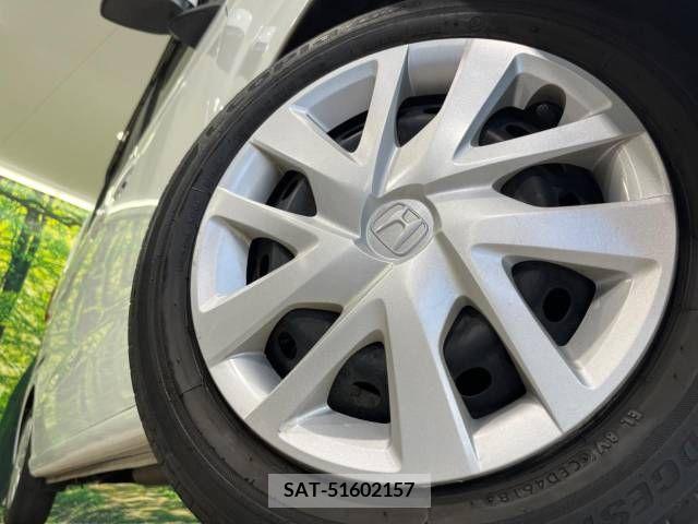 Honda N BOX 2019-04 392548-13