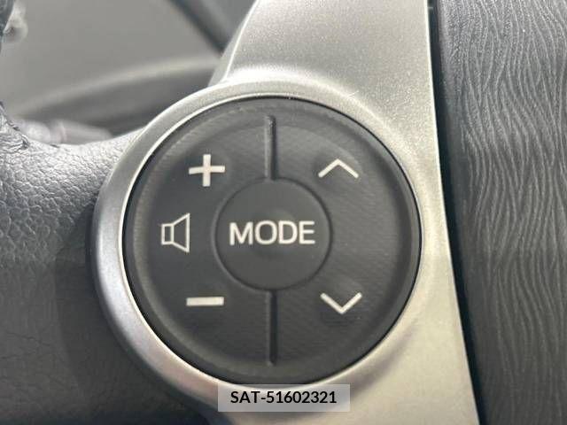 Toyota PRIUS 2013-04 366426-7