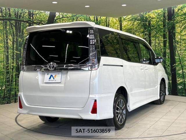 Toyota VOXY 2014-02 290179-17