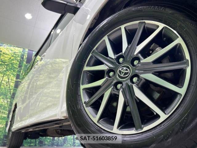 Toyota VOXY 2014-02 290179-13