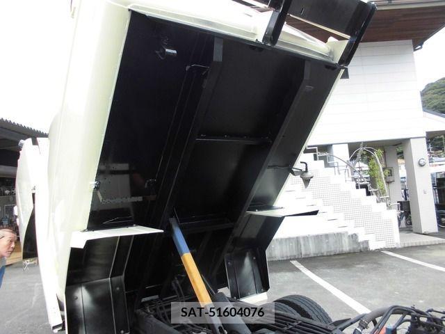 Mitsubishi CANTER 2015-12 200759-8