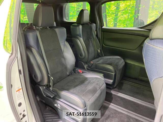 Toyota VELLFIRE 2017-02 222438-9