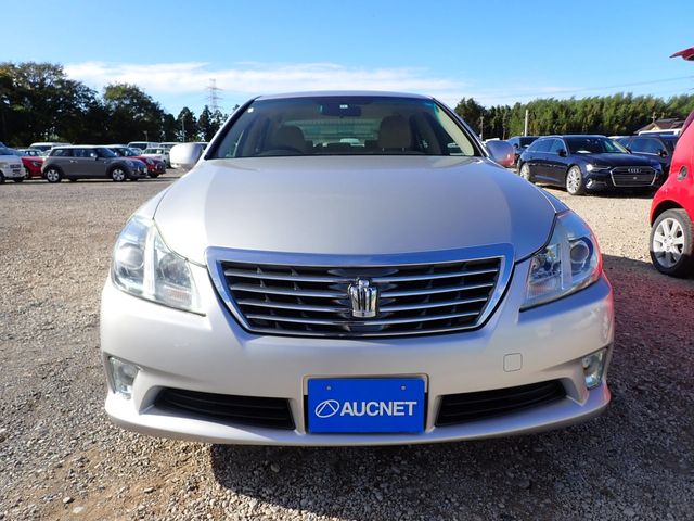 Toyota CROWN SEDAN 2012-11 192437-4