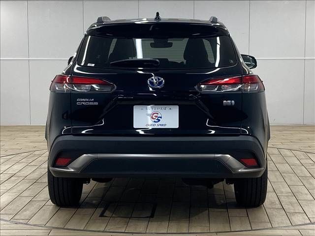 Toyota COROLLA CROSS 2022-09 14224-14