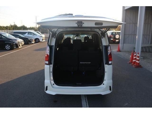 Nissan SERENA 2016-10 191116-11