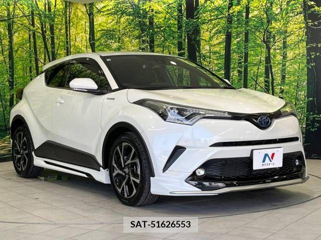 Toyota C-HR 2018-07 357825-16