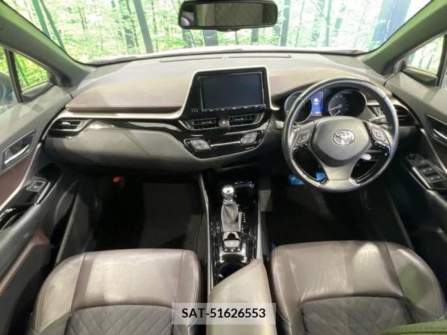 Toyota C-HR 2018-07 357825-1