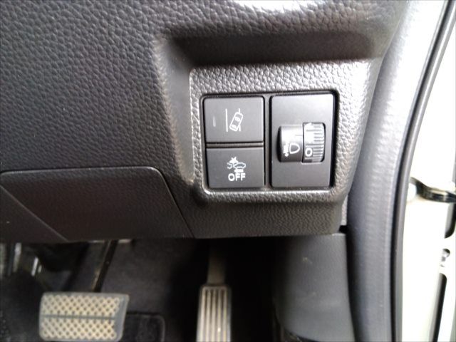 Honda N BOX CUSTOM 2021-01 194239-13