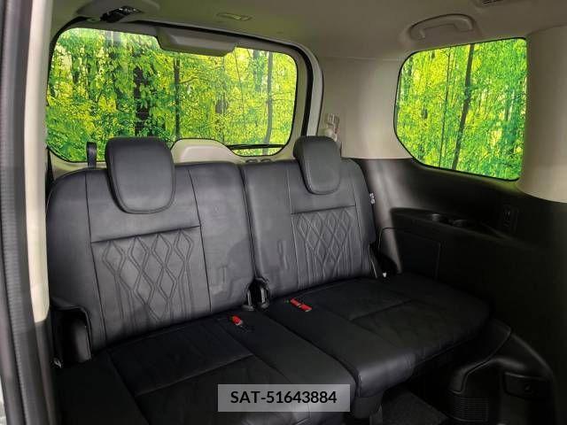 Nissan SERENA 2019-10 245209-10