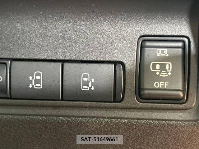 Nissan SERENA 2023-11 284272-4