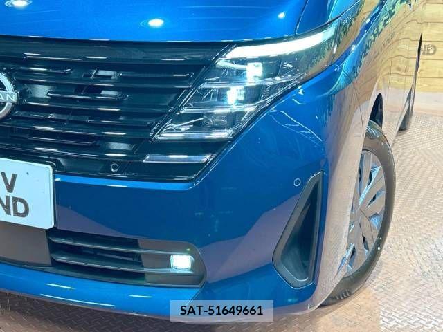 Nissan SERENA 2023-11 284272-14