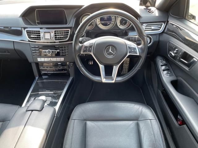 Mercedes Benz E-CLASS 2013-11 1834-11