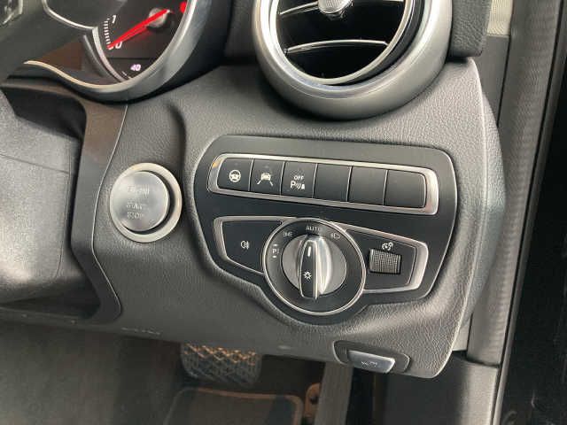 Mercedes Benz C-CLASS 2017-10 189638-8