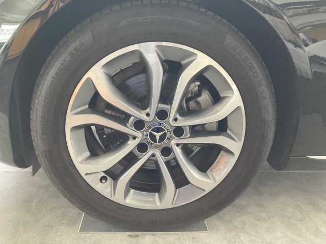 Mercedes Benz C-CLASS 2017-10 189638-3