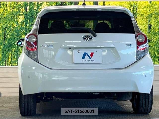 Toyota AQUA 2014-09 292049-15