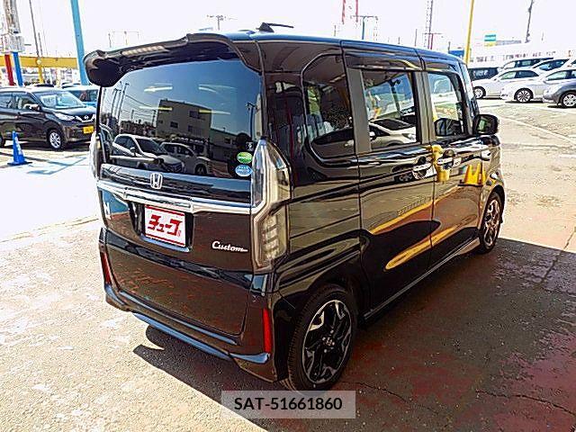 Honda N BOX CUSTOM 2017-12 215067-2