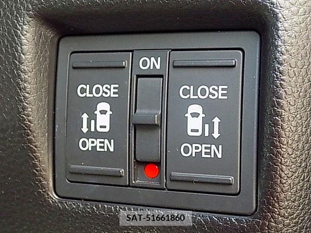 Honda N BOX CUSTOM 2017-12 215067-5