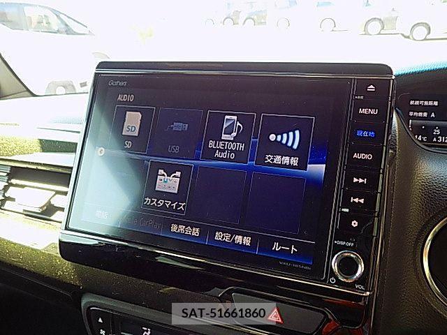 Honda N BOX CUSTOM 2017-12 215067-14